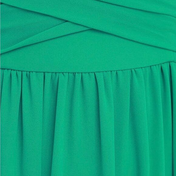 Lulus NWT Green Dress Strapless
Formal Gown
Moonlight Serenade Size L - Picture 5 of 7